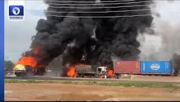 Two injured, six vehicles burnt in Lagos-Ibadan tanker explosion 